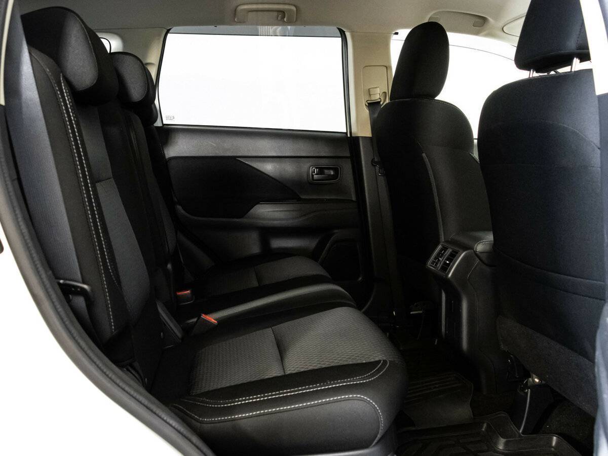 Продажа Б/У Митсубиши Оутлэндер. Фото: #15