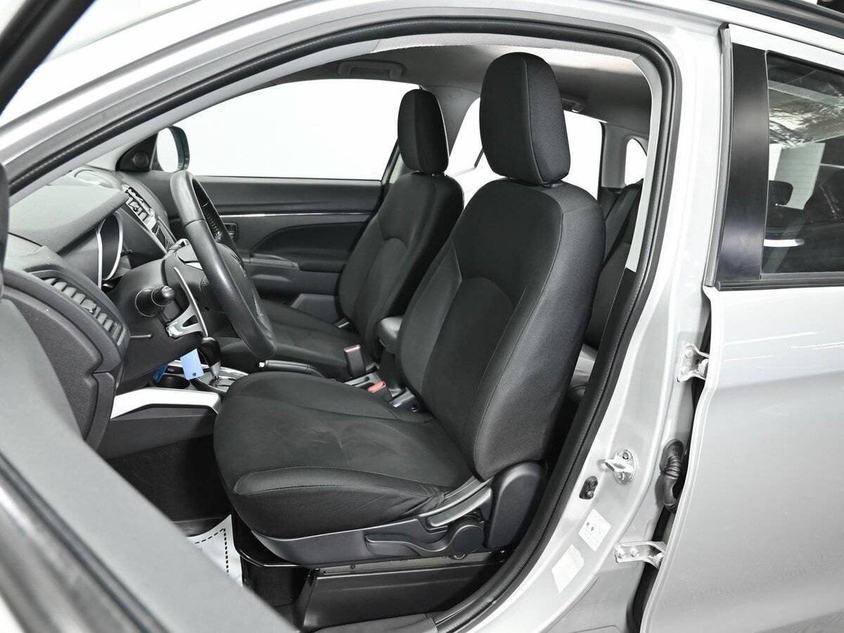 Продажа Б/У Митсубиши АС-Икс. Фото: #5