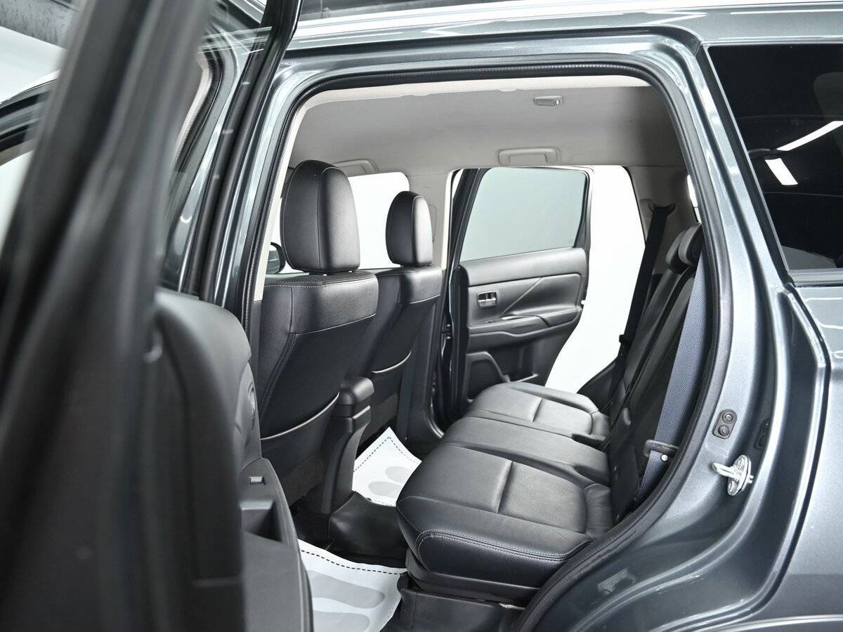 Продажа Б/У Митсубиши Оутлэндер. Фото: #13