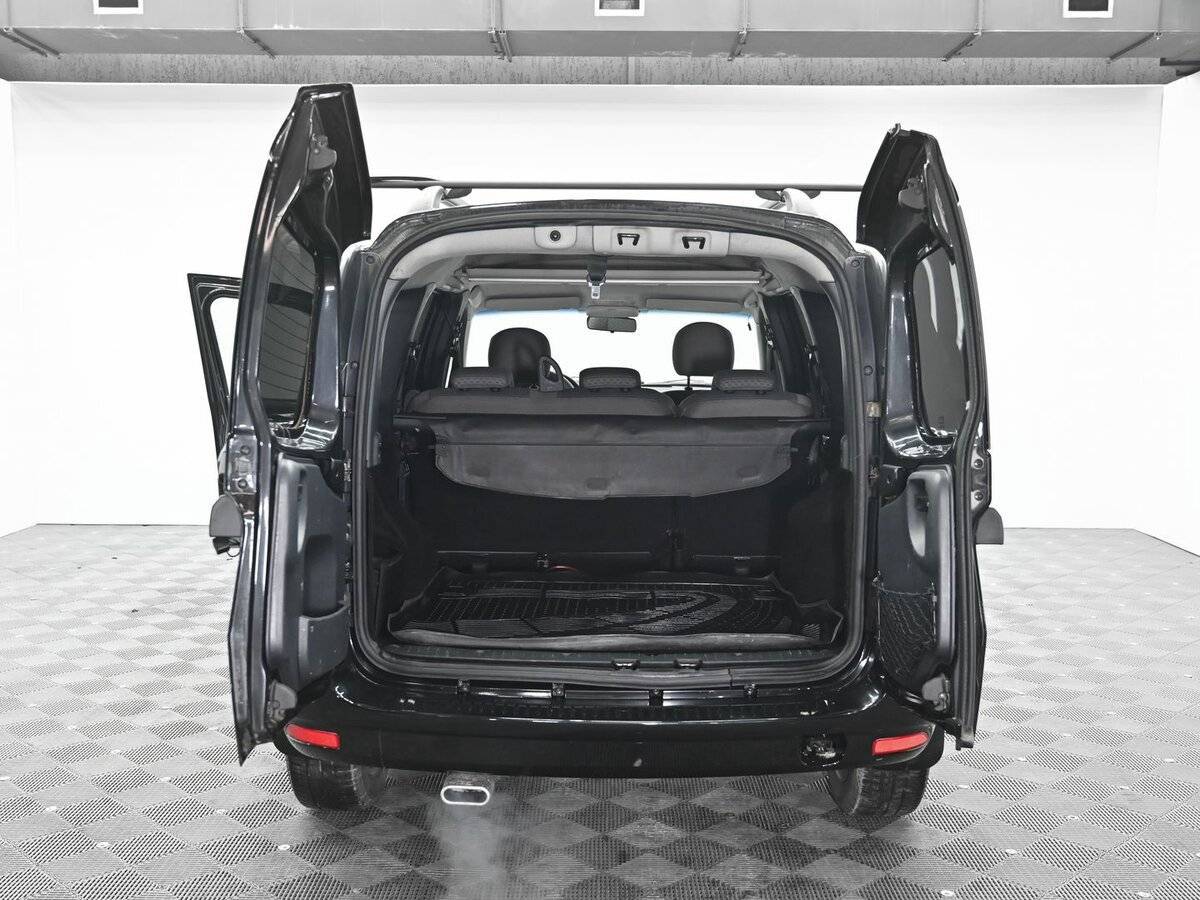 Продажа Б/У Лада (ВАЗ) Ларгус. Фото: #4