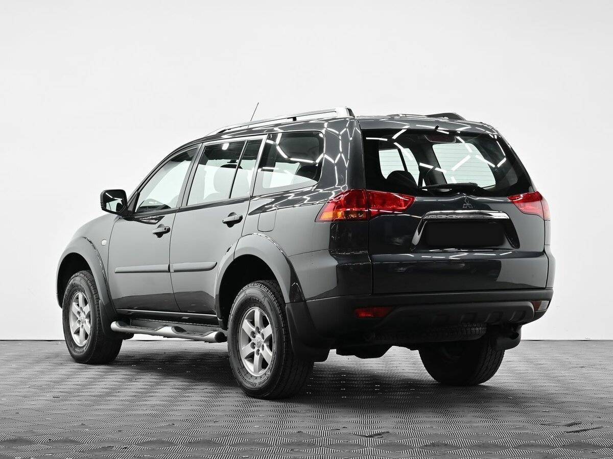 Продажа Б/У Митсубиши Паджеро Спорт. Фото: #2