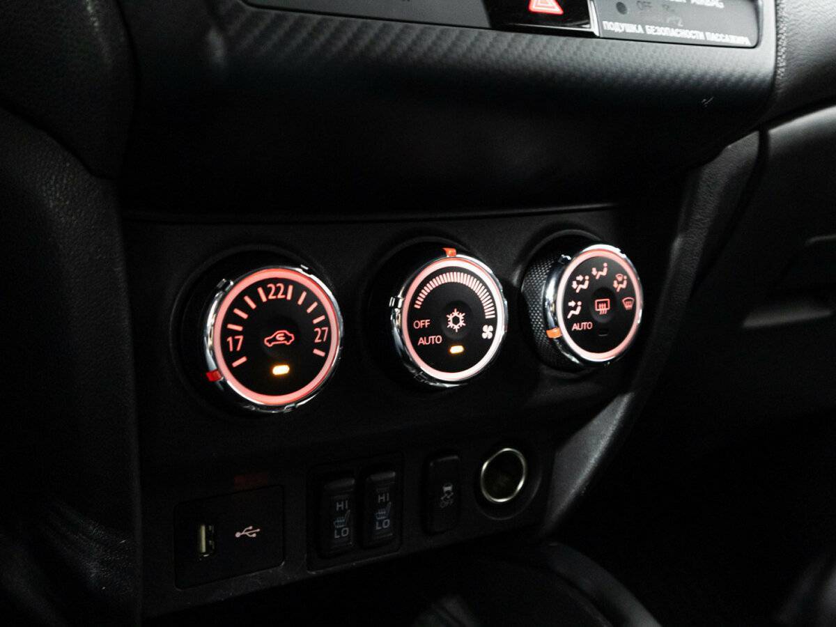 Продажа Б/У Митсубиши АС-Икс. Фото: #15