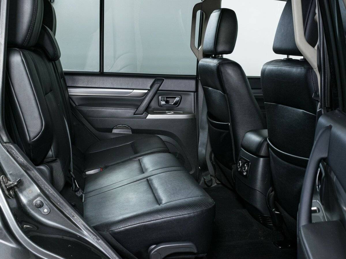 Продажа Б/У Митсубиши Паджеро. Фото: #11