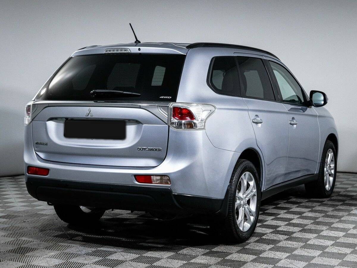 Продажа Б/У Митсубиши Оутлэндер. Фото: #4
