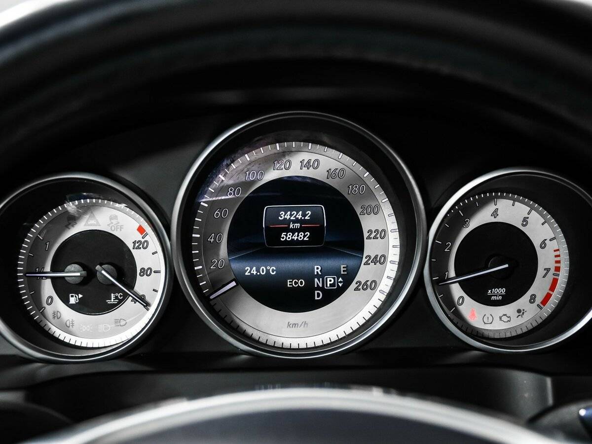 Продажа Б/У Мерседес-Бенц Е-Класс. Фото: #9