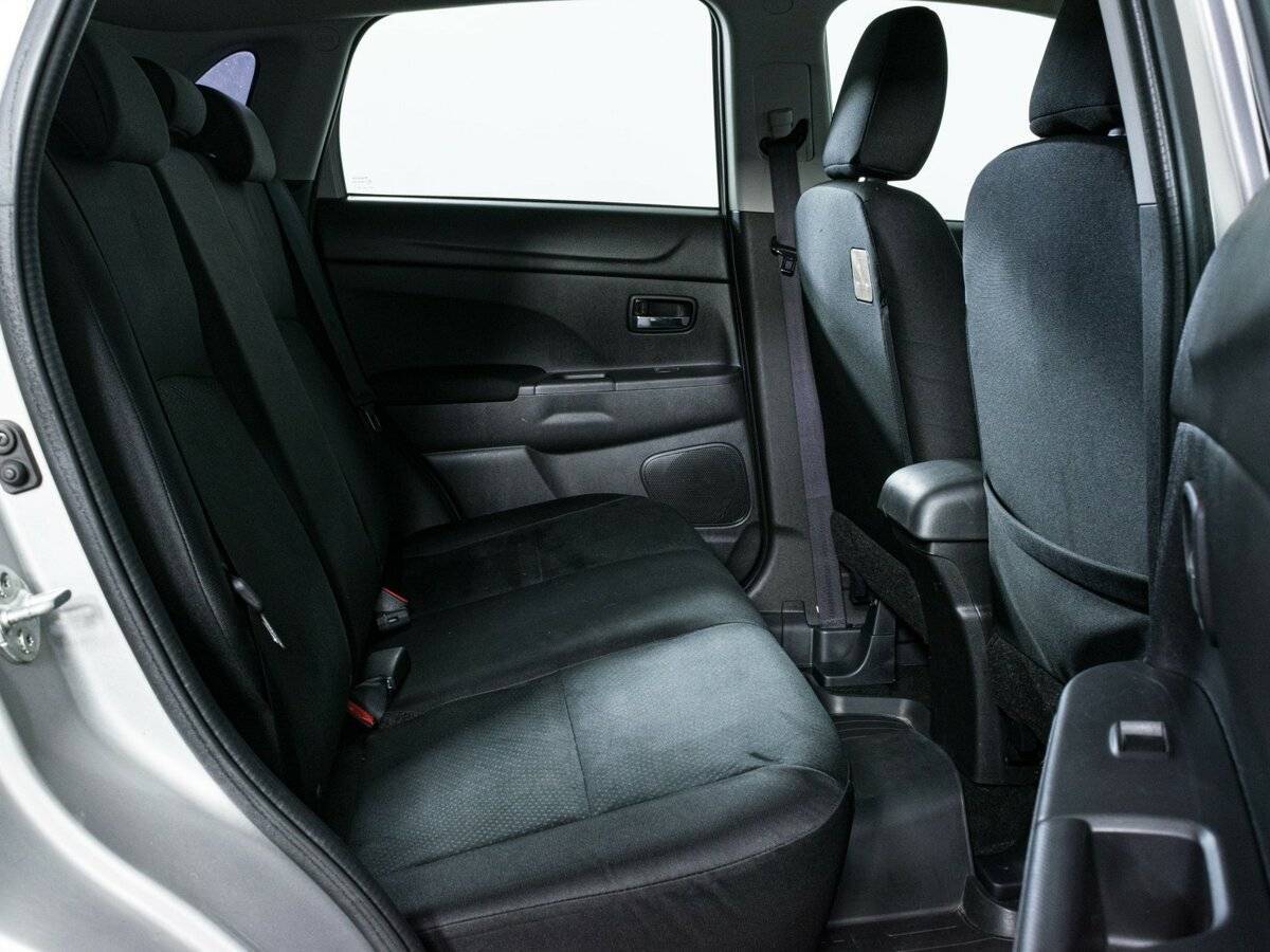 Продажа Б/У Митсубиши АС-Икс. Фото: #11