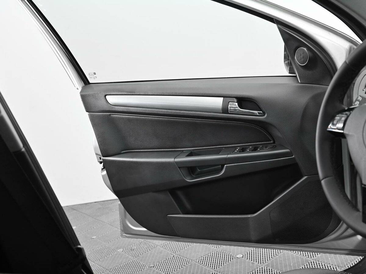 Продажа Б/У Опель Астра. Фото: #5