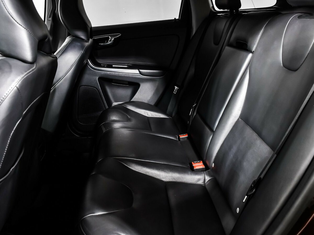 Продажа Б/У Вольво ИксЦ60. Фото: #11