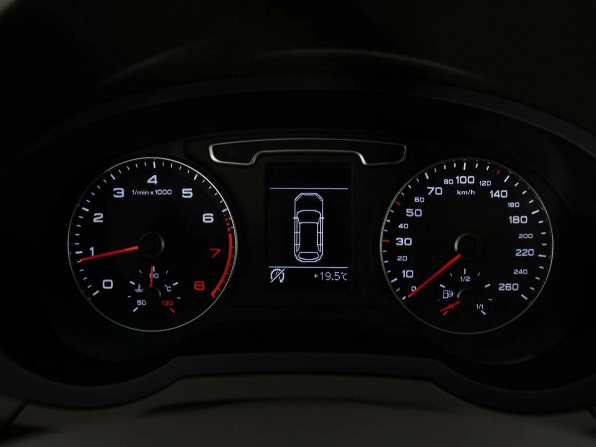 Продажа Б/У Ауди К3. Фото: #5