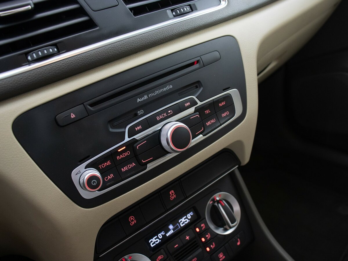 Продажа Б/У Ауди К3. Фото: #10