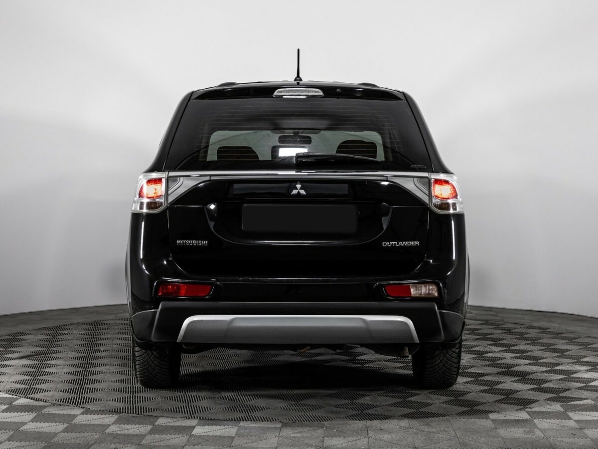 Продажа Б/У Митсубиши Оутлэндер. Фото: #4