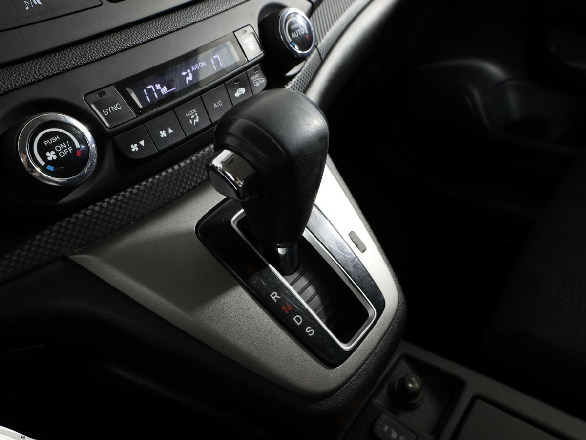 Продажа Б/У Хонда ЦР-В. Фото: #17