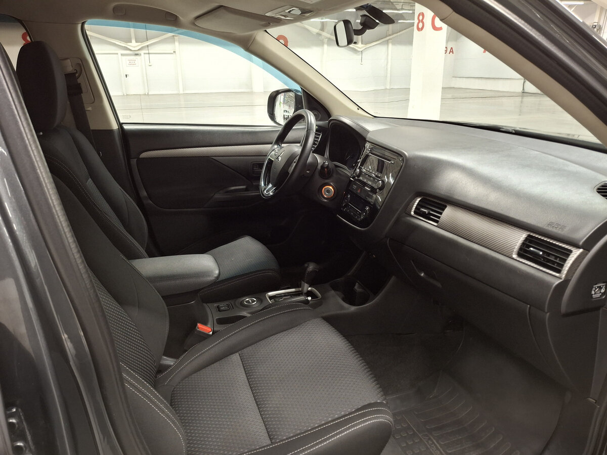 Продажа Б/У Митсубиши Оутлэндер. Фото: #10