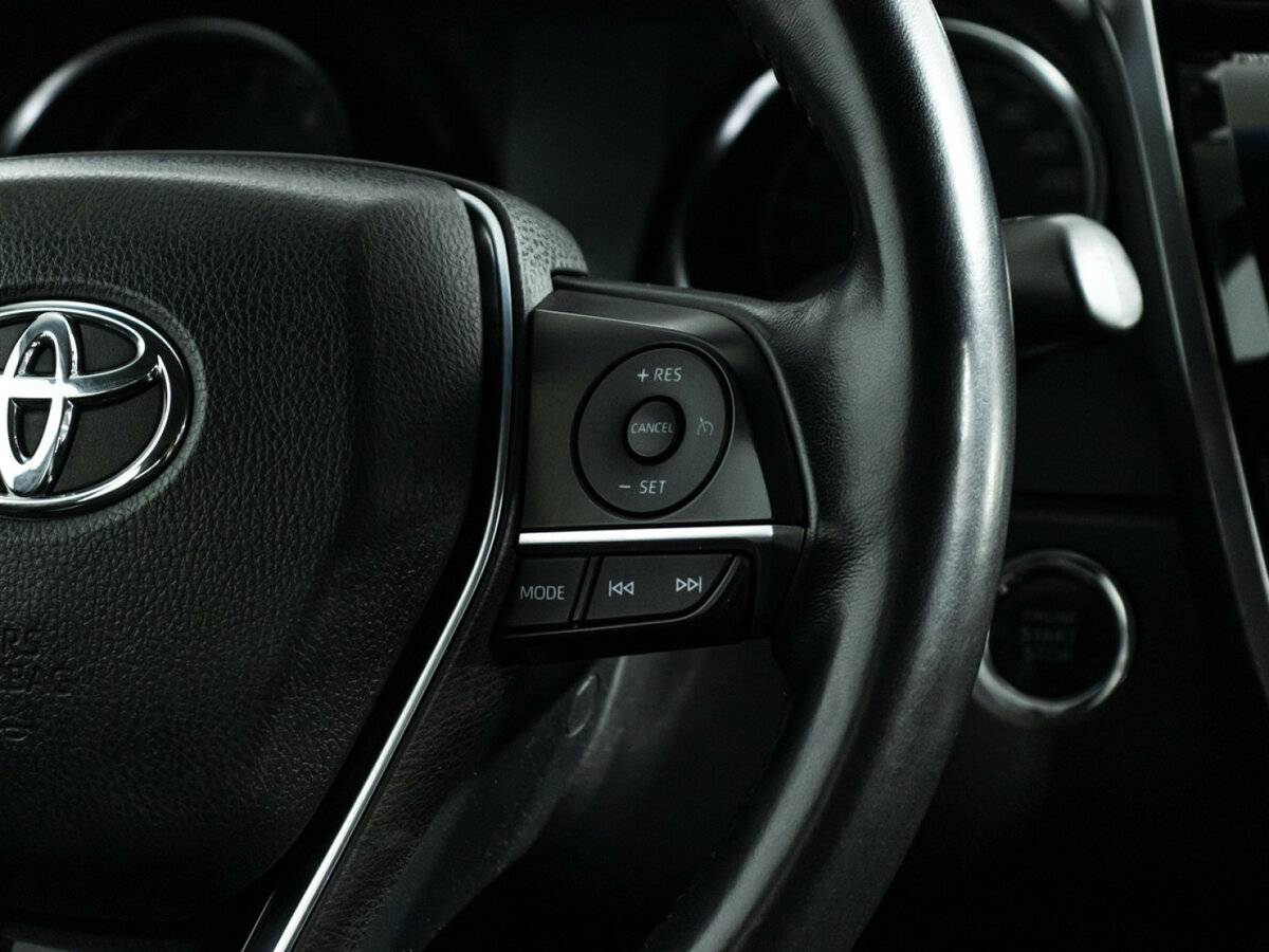 Продажа Б/У Тойота Камри. Фото: #17