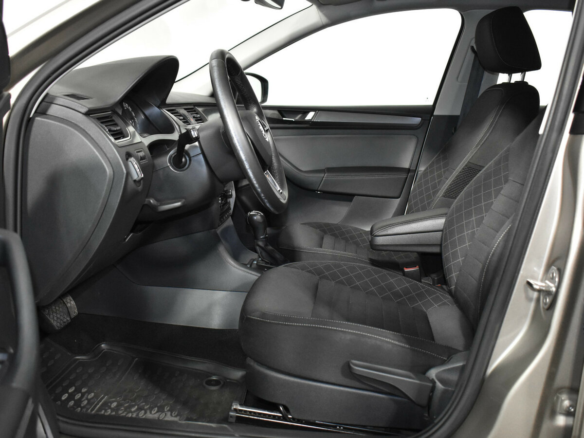 Продажа Б/У Шкода Рапид. Фото: #10