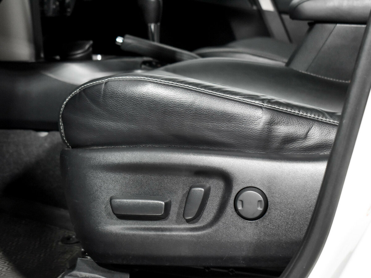 Продажа Б/У Тойота Рав4. Фото: #7