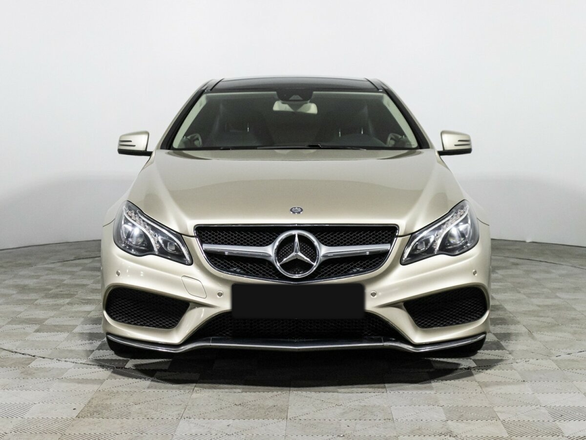 Продажа Б/У Мерседес-Бенц Е-Класс. Фото: #1