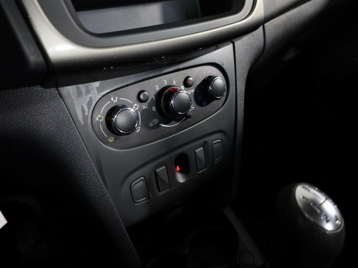 Продажа Б/У Рено Логан. Фото: #16