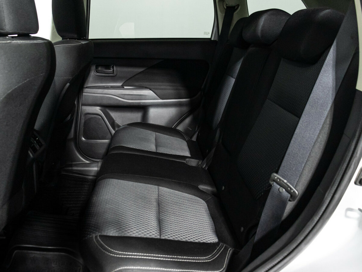 Продажа Б/У Митсубиши Оутлэндер. Фото: #9