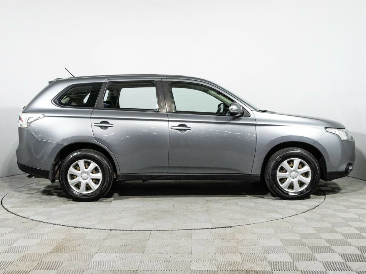 Продажа Б/У Митсубиши Оутлэндер. Фото: #3