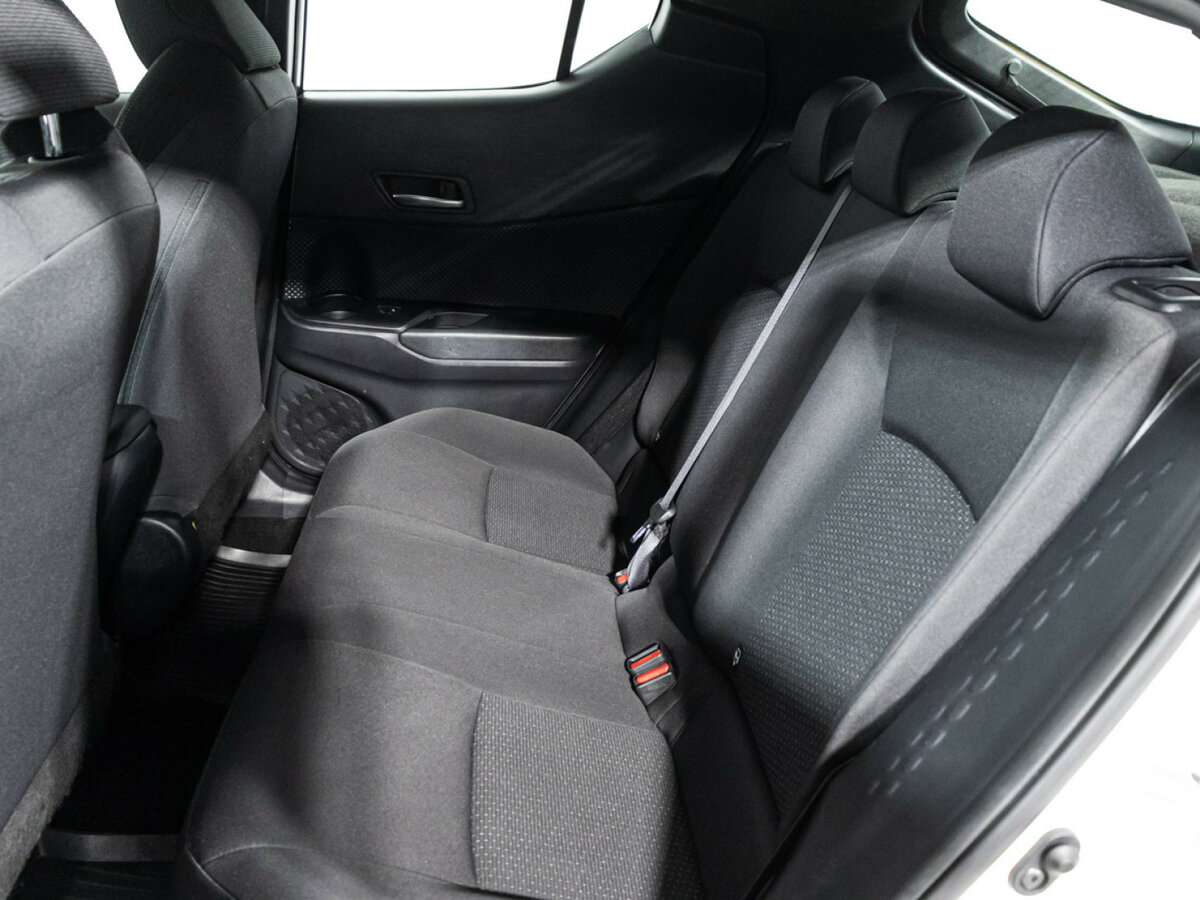 Продажа Б/У Тойота Ц-ШР. Фото: #9