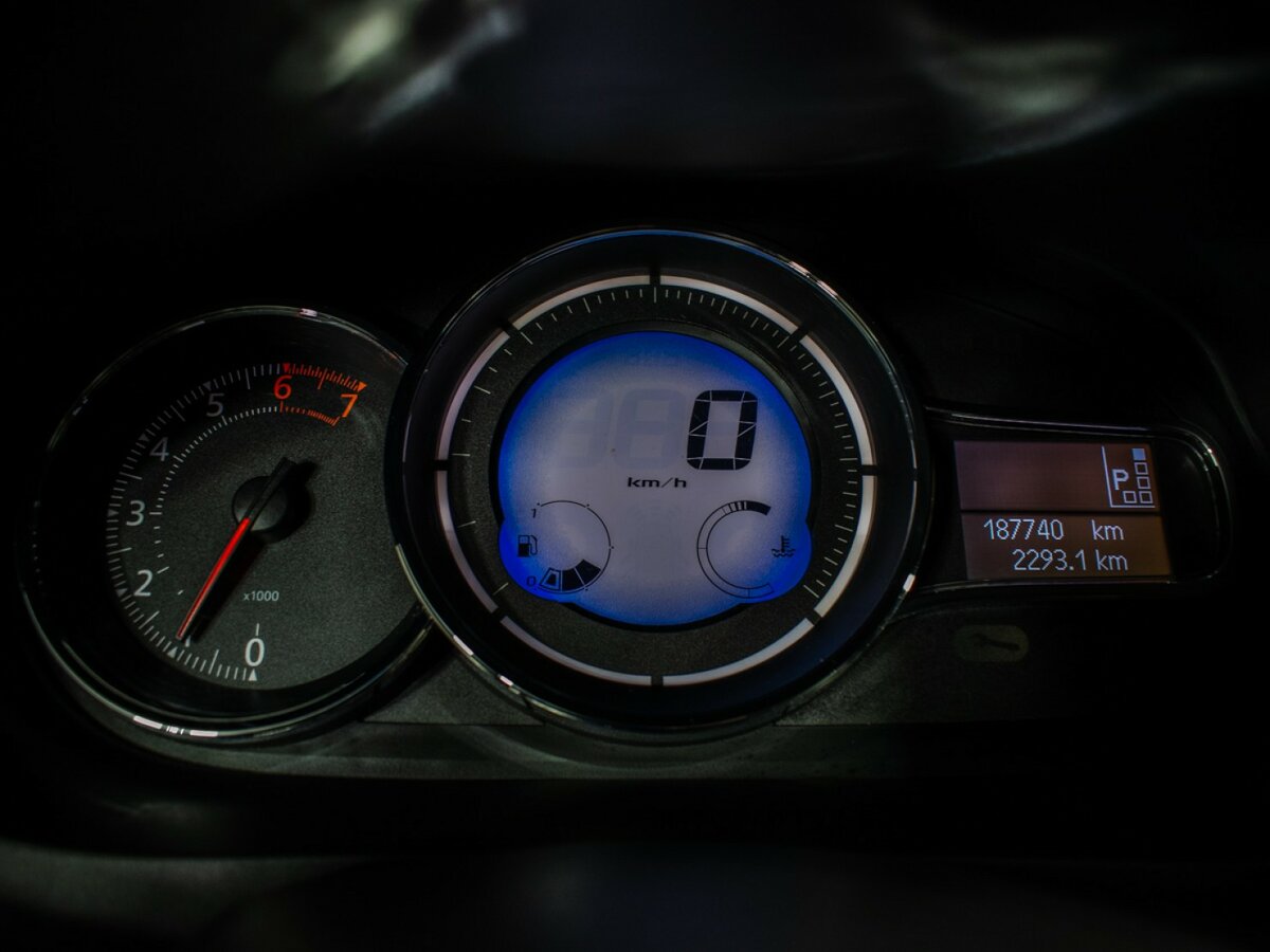 Продажа Б/У Рено Флюенс. Фото: #9