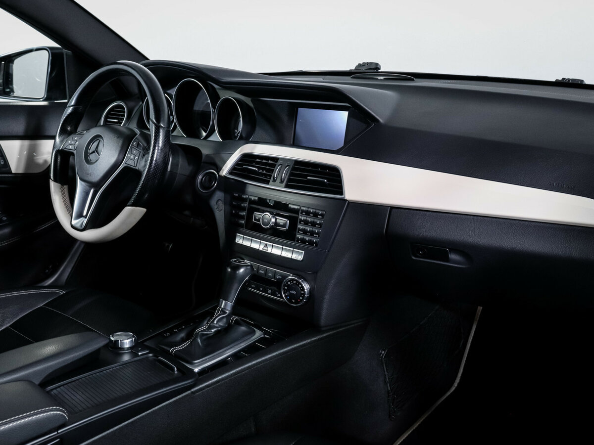 Продажа Б/У Мерседес-Бенц Ц-Класс. Фото: #6