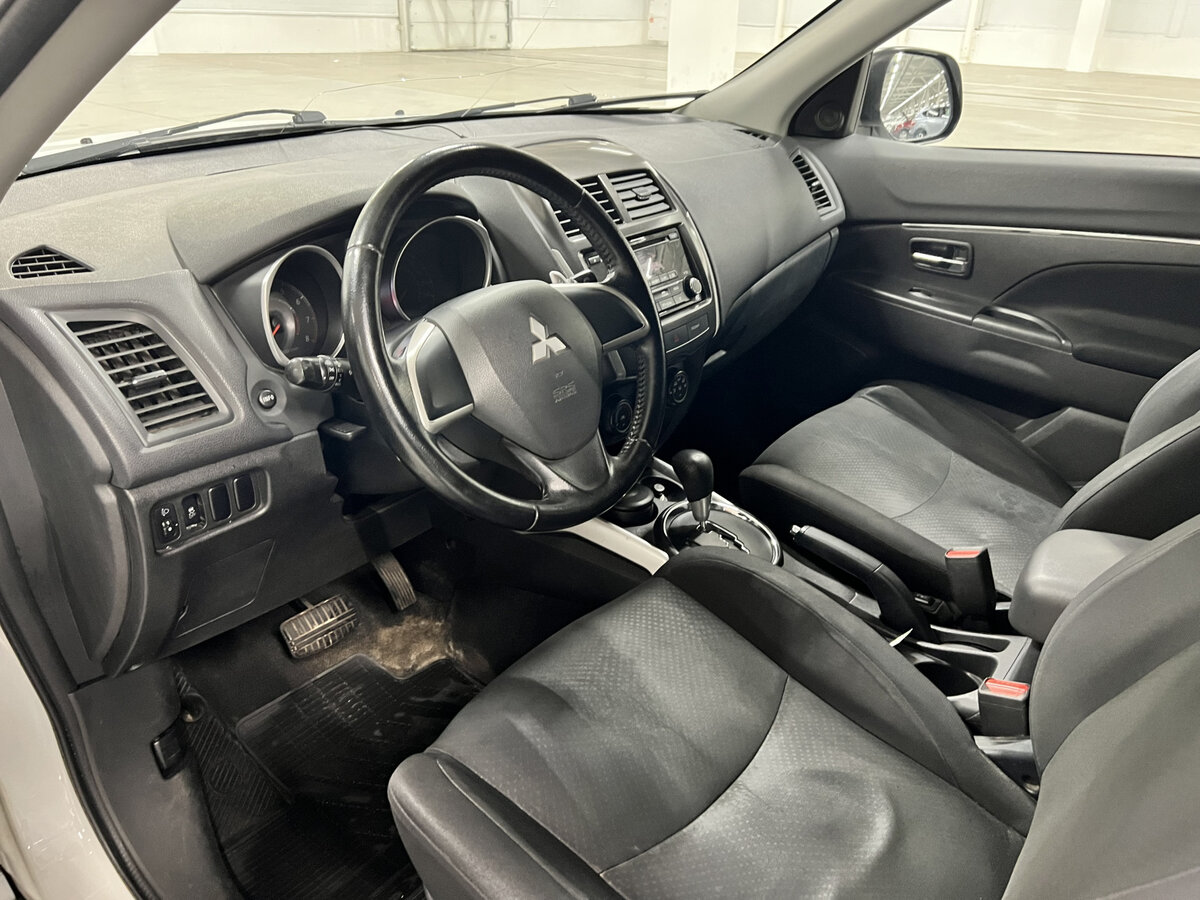 Продажа Б/У Митсубиши АС-Икс. Фото: #15