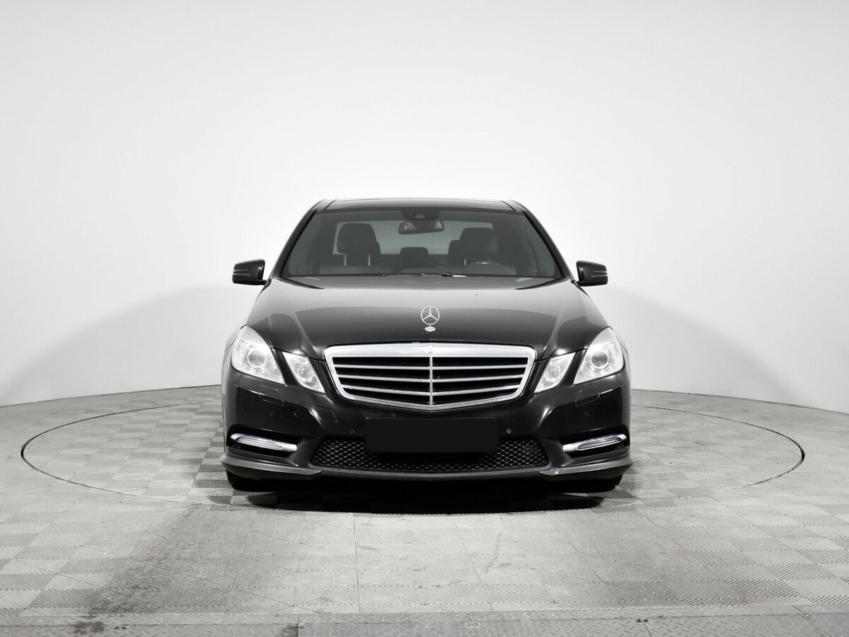 Продажа Б/У Мерседес-Бенц Е-Класс. Фото: #1