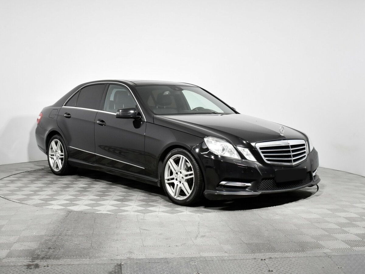 Продажа Б/У Мерседес-Бенц Е-Класс. Фото: #2