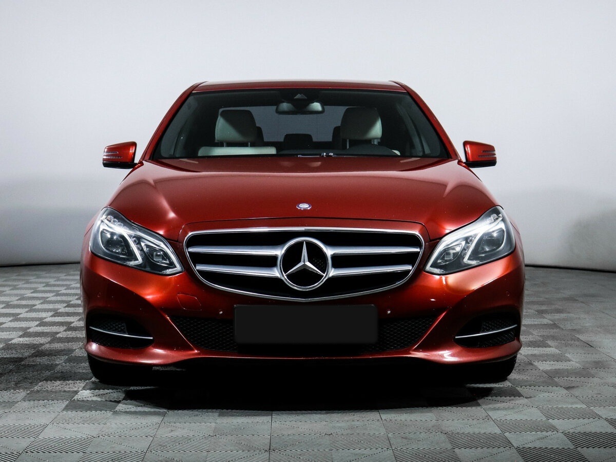 Продажа Б/У Мерседес-Бенц Е-Класс. Фото: #1