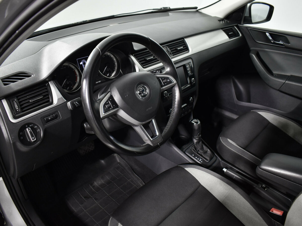 Продажа Б/У Шкода Рапид. Фото: #8